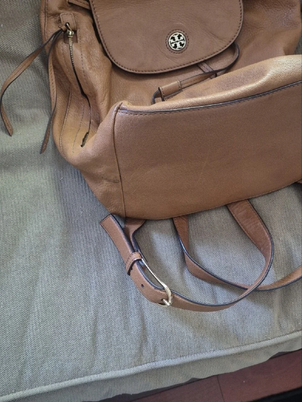 Tory Burch smooth cognac